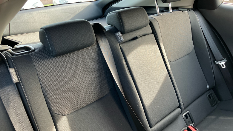 Toyota Prius 2.0 PHEV Design 5dr CVT Hatchback